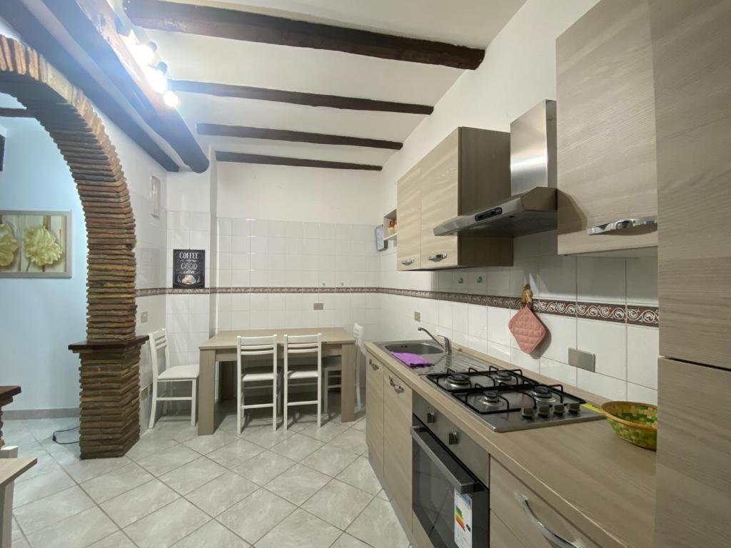 La Fanciulla Velca Apartment Tarquinia Exterior foto