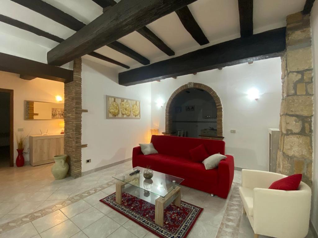 La Fanciulla Velca Apartment Tarquinia Exterior foto
