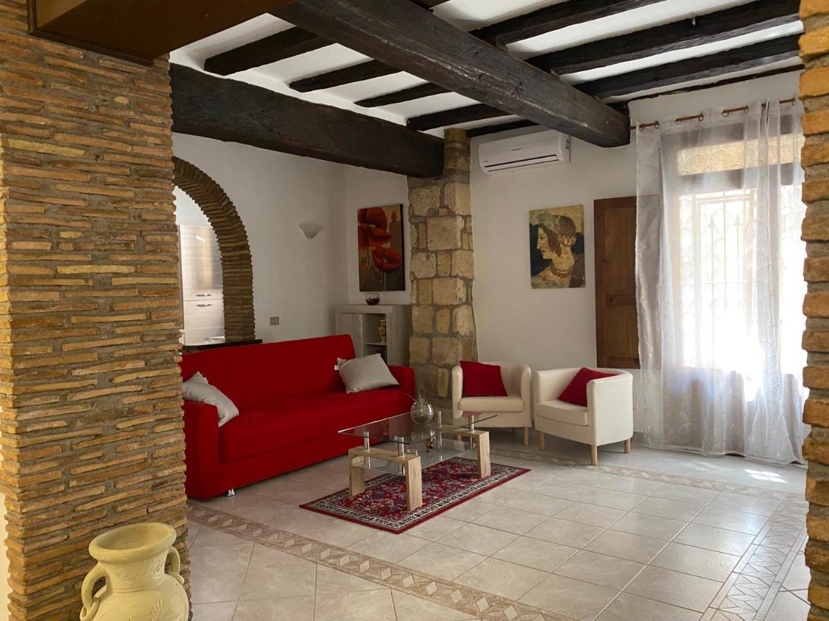 La Fanciulla Velca Apartment Tarquinia Exterior foto