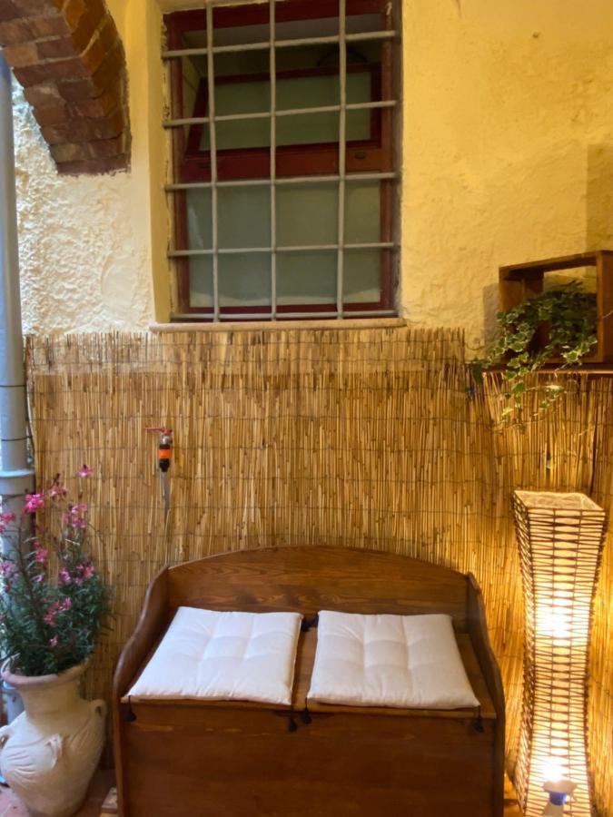 La Fanciulla Velca Apartment Tarquinia Exterior foto